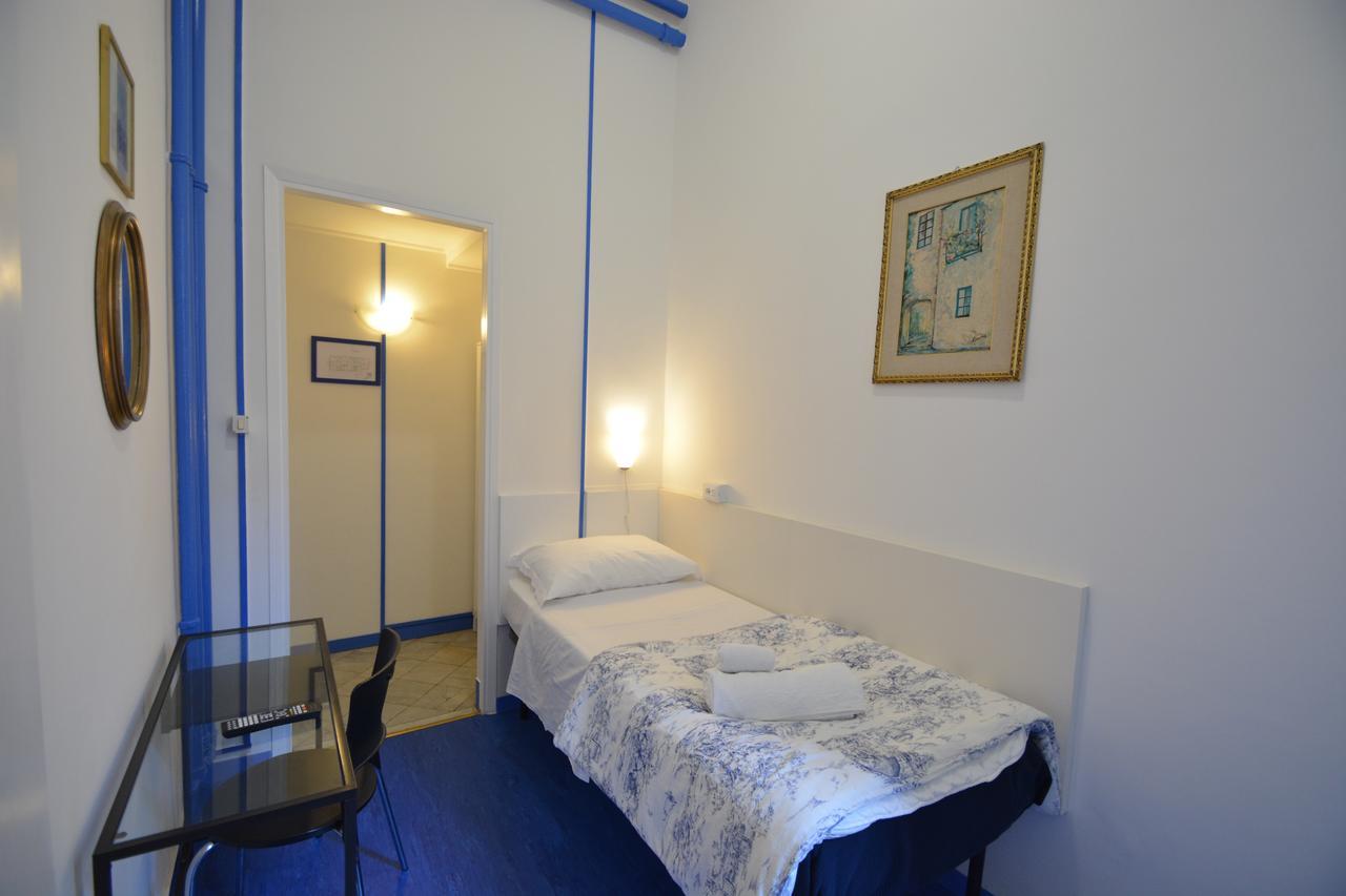 Olympia Hotel Генуа Екстериор снимка