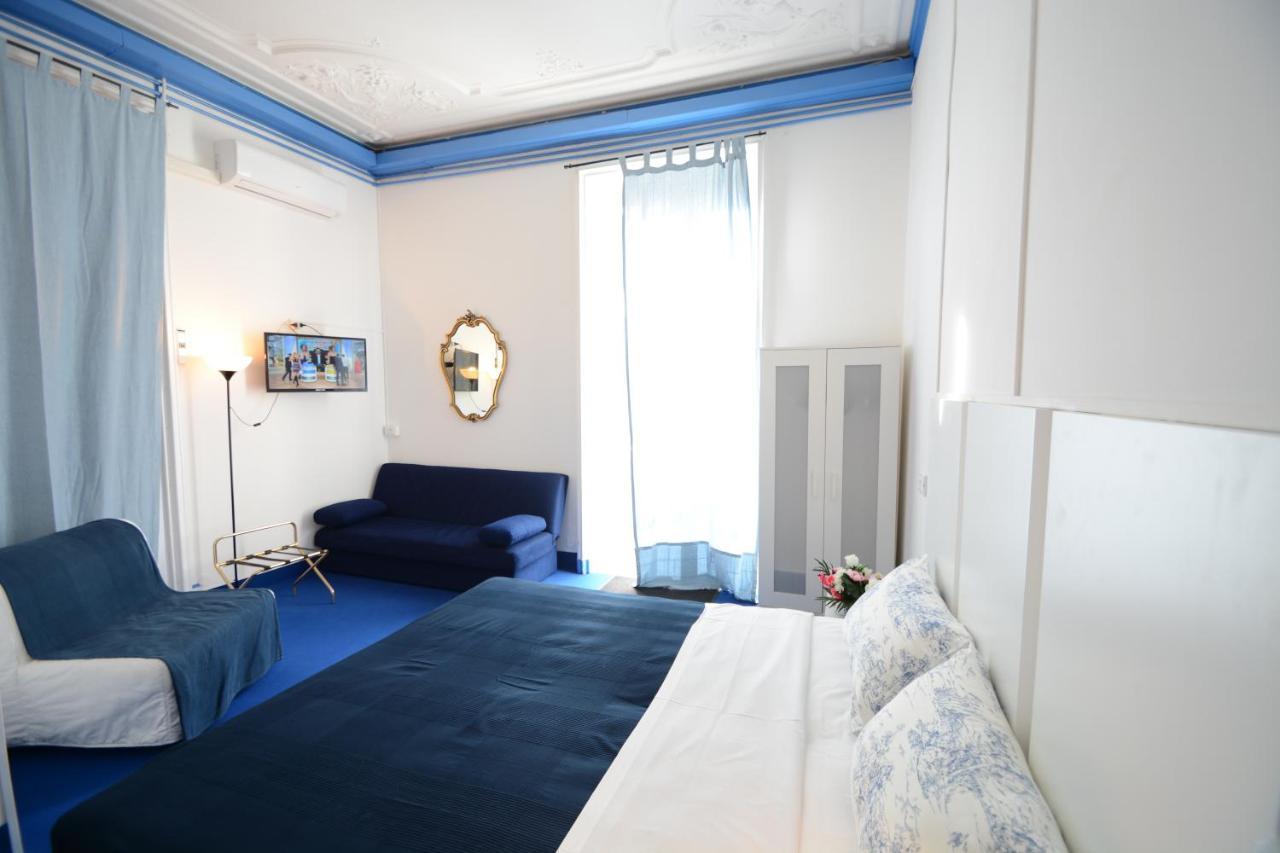 Olympia Hotel Генуа Екстериор снимка
